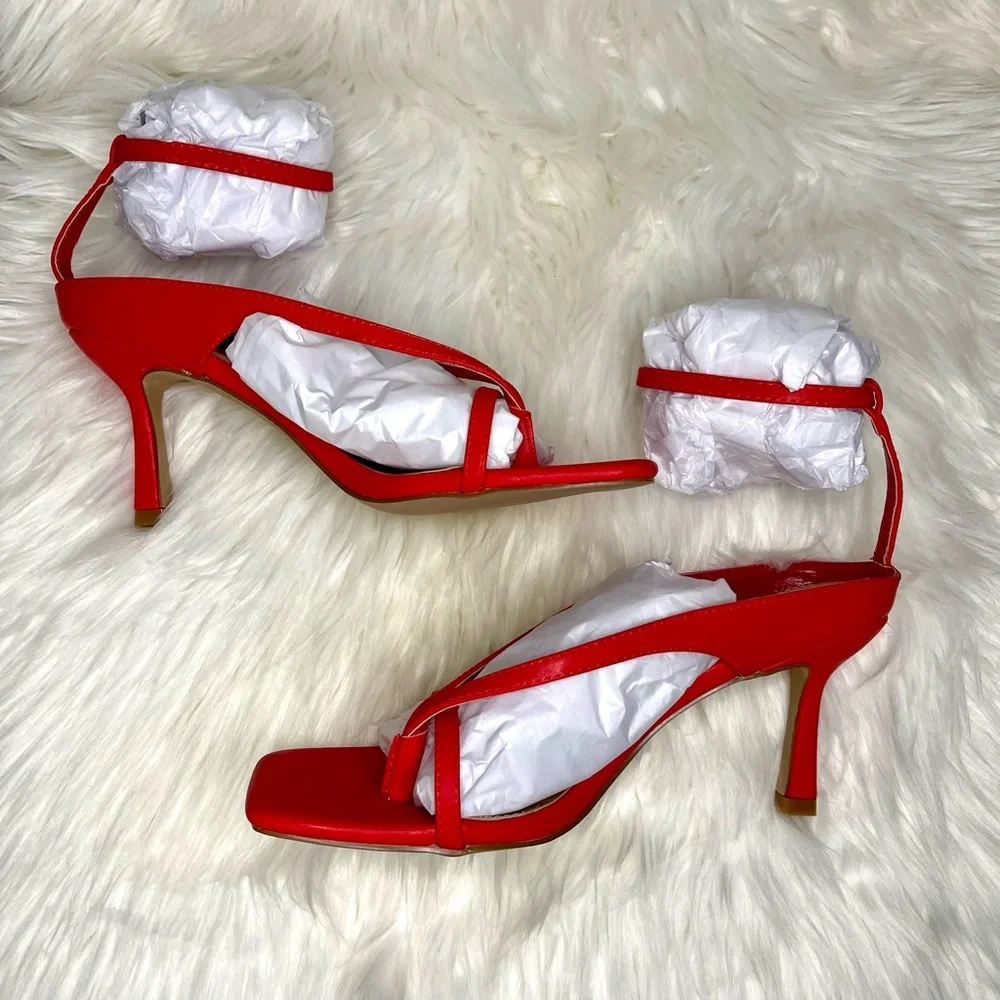 💗 VALENTINES 💗 Red Strappy Ankle Wrap Women’s Stiletto Heels Sz 8 - Picture 4 of 8